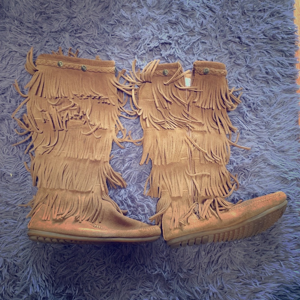 Minnetonka Five Layer Fringe Boots